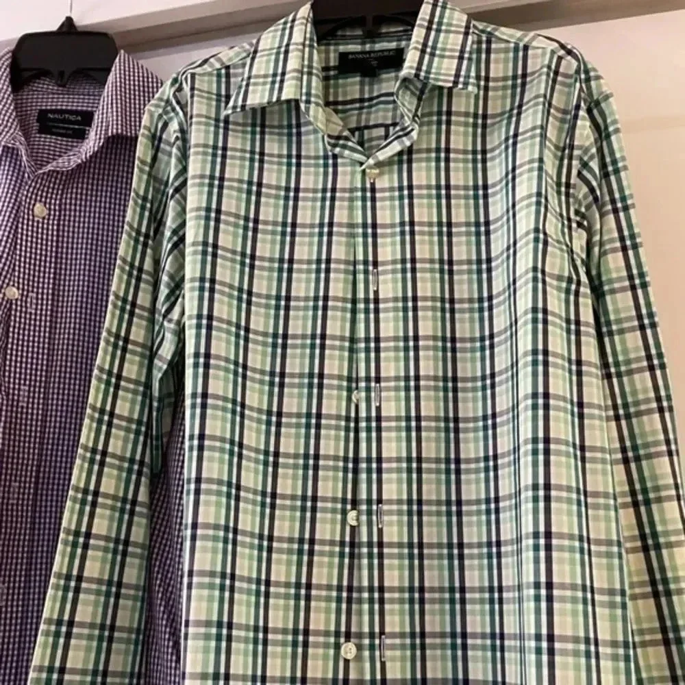 Bundle of 3 classic buttondown shirts Sm/Med EUC